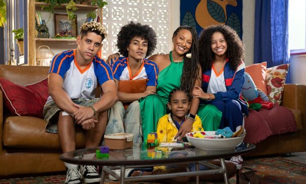 Por Você: veja como Bela descobre a maternidade na primeira chamada da nova novela das 7