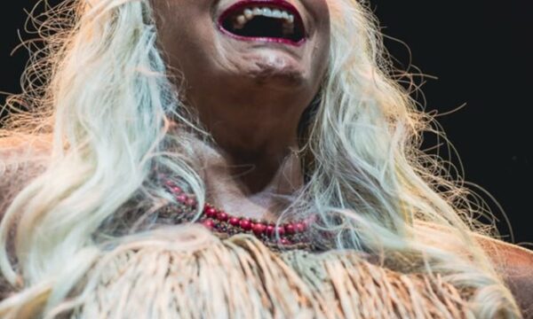 Fafá de Belém faz registro audiovisual do show dos 50 anos de carreira no Pará em agosto, mês do 70º aniversário