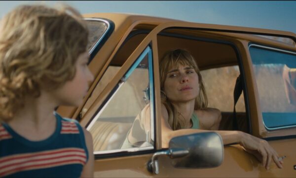 Com Carol Dieckmmann, 'Pequenas Criaturas' é uma das novas joias do cinema nacional