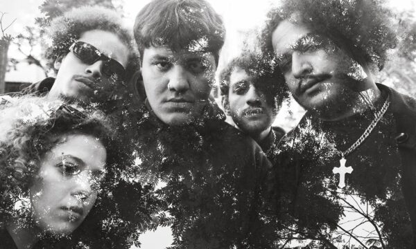 BNegão, Kiko Dinucci, Nabru, Thalin e Sol participam de 'Acromatopsia', EP da banda paulistana de rock Naimaculada