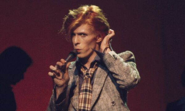 ‘BOWIE80’ celebrará o aniversário de David Bowie com exposições, concertos, ativações e muito mais