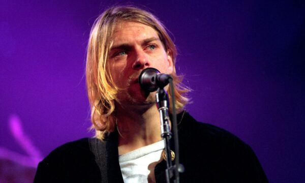 Kurt Cobain: ‘John Lennon era meu Beatle favorito… Paul McCartney me dá vergonha’